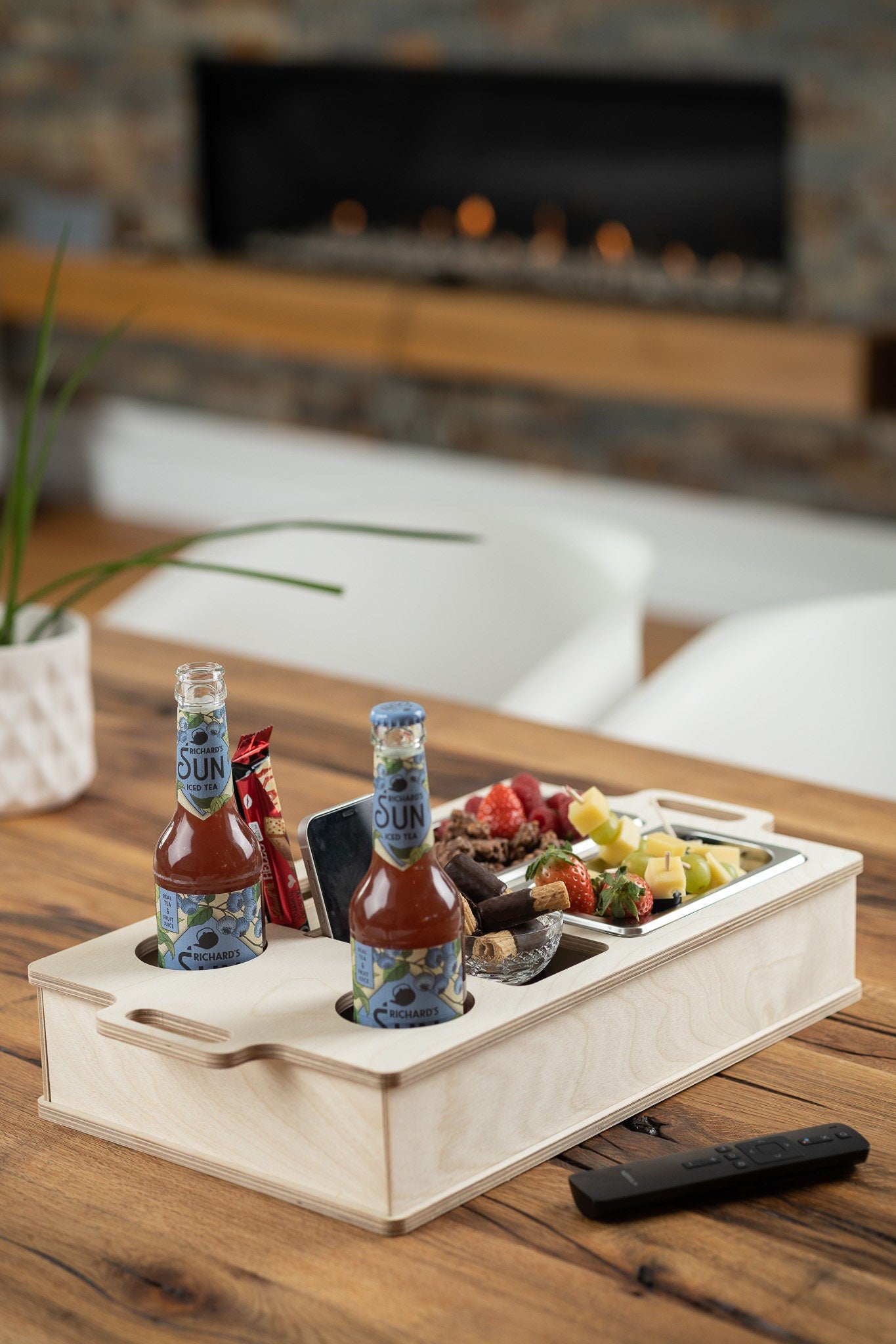 Inexterior couch bar - couch butler - snack bar for a cozy sofa evening with chips, snacks and drinks or as a gift!